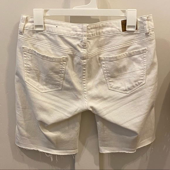 American eagle white long shorts size 4 - Picture 4 of 4